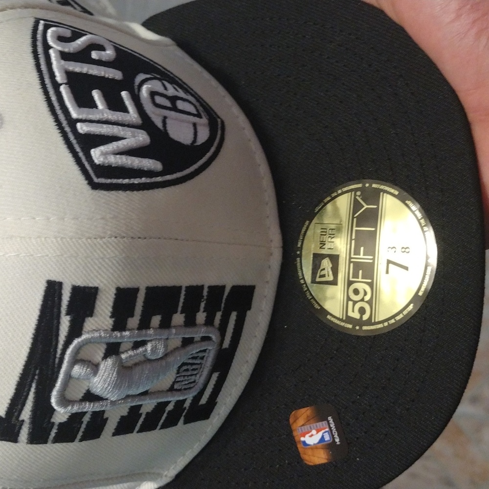 Nets hat - Picture 3 of 4